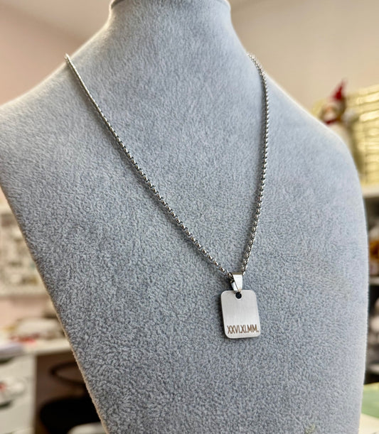 Muška ogrlica s gravurom