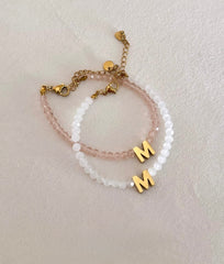 Narukvica perlice + slovo