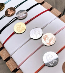 Narukvica s gravurom i koncem Medallion